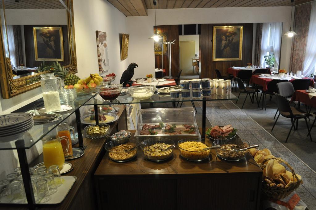 Ff&E City Hotel Saarbrücken Zewnętrze zdjęcie