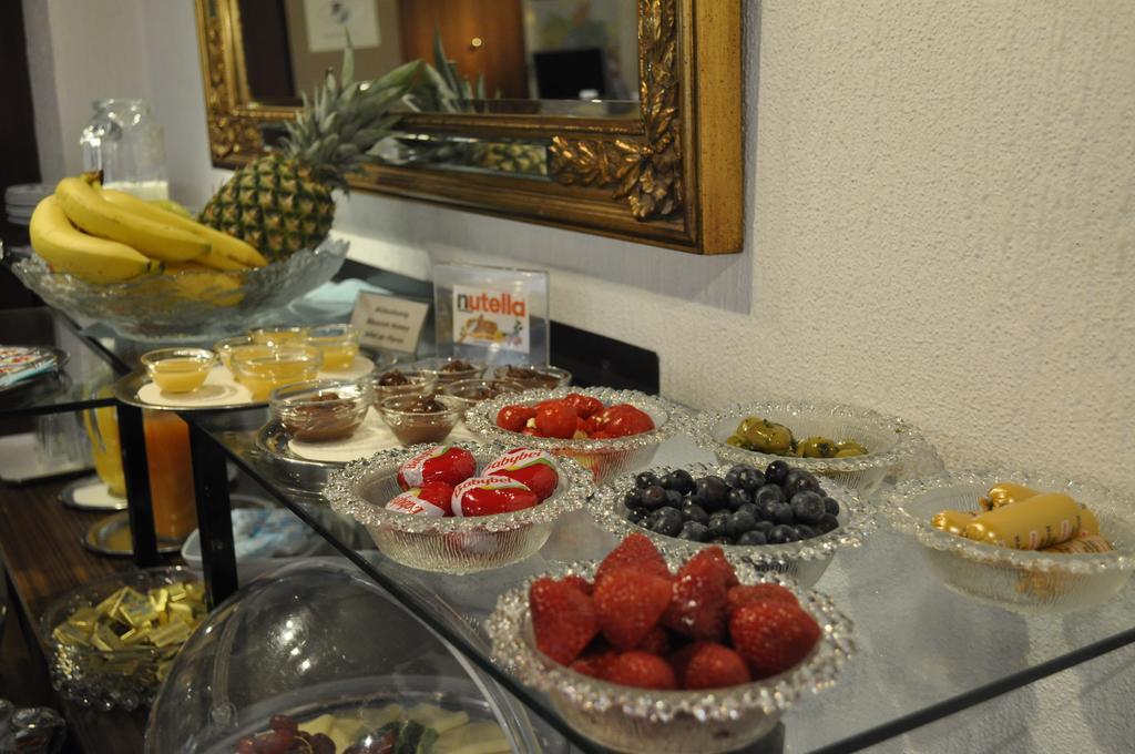 Ff&E City Hotel Saarbrücken Zewnętrze zdjęcie