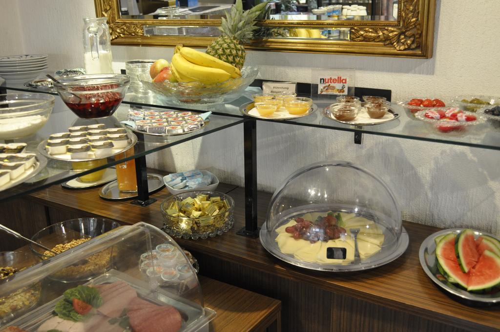 Ff&E City Hotel Saarbrücken Zewnętrze zdjęcie