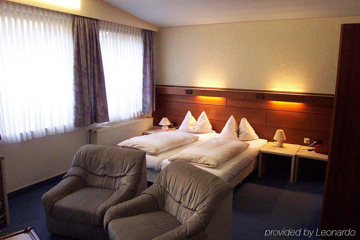 Ff&E City Hotel Saarbrücken Pokój zdjęcie